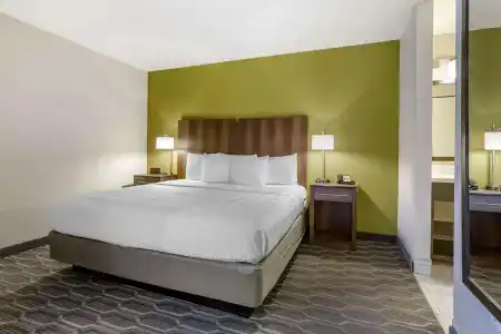 Best Western North Phoenix - 41