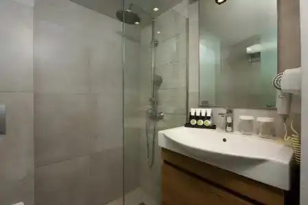 The Royal Grand - 37
