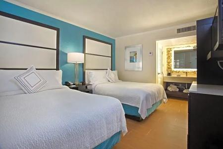 Fairfield Inn & Suites by Marriott - 28