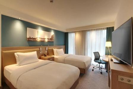 Hampton by Hilton Stuttgart City Centre - 39