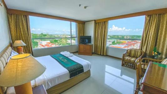 k Park Grand Sha Plus Certified - 48
