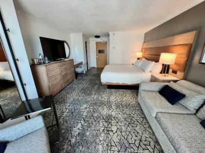 Sheraton Oceanfront - 70