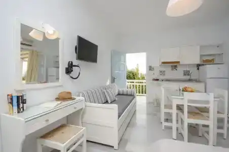 Birikos Studios & - 3