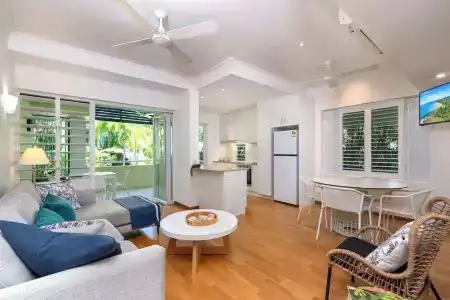 Verandahs Boutique - 62