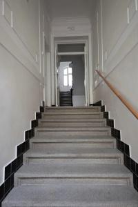 City Castle Aparthotel - 11