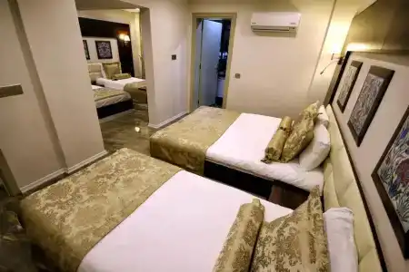 Venus Suite - 37