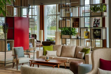 IntercityAmsterdam Airport - 34