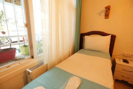 Nezahat Sultan Apart - 23