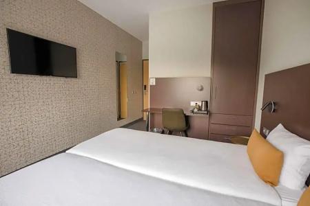 Best Western Plus Groningen Plaza - 37
