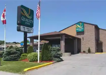 Quality Inn - 44