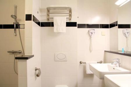 Best Western Plus Amsterdam Airport - 7