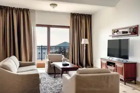 Oak Leaf Residences - 80