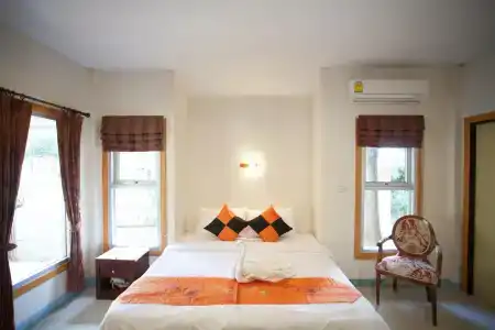 Dusit Talai - 44