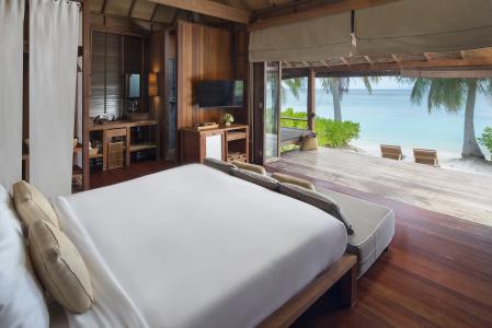 Haadtien Beach Resort - 11