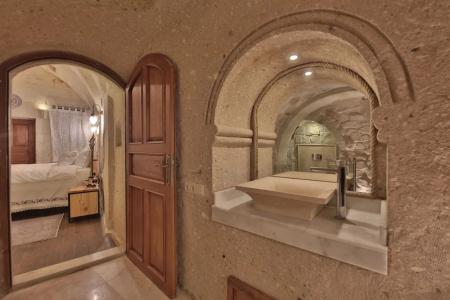 Taru Cave Suites - 74