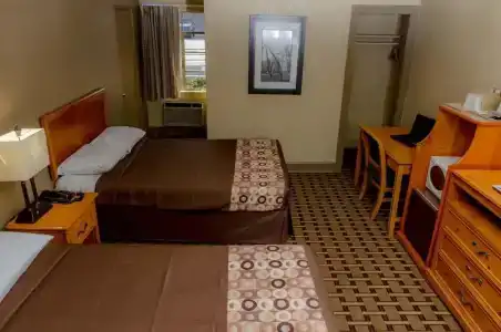 Relax Inn - - 2
