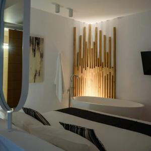 Muses Cycladic Suites - 135