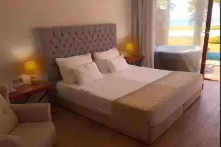 Risus Beach Resort - 9
