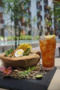 Fairfield by Marriott Bali Kuta Sunset Road - 10