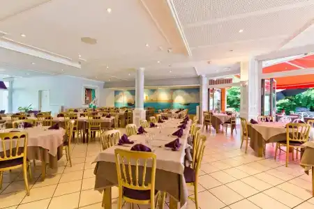 Novel Restaurant La Mamma - 17