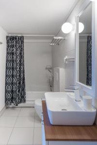 Delight Deluxe & Spa - 44