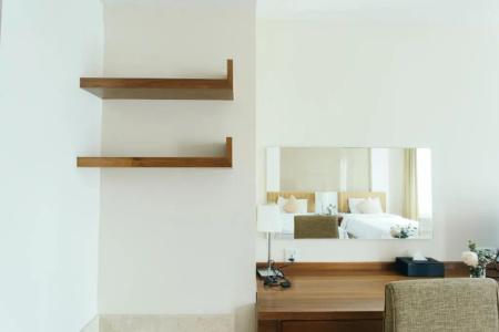 Thomson Residence - 170