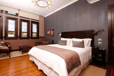 Boutique Castillo Rojo - 182