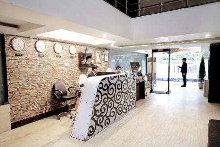 Paradise Inn - 1