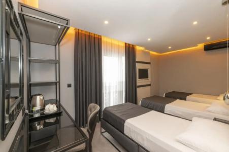 White Palace - 14