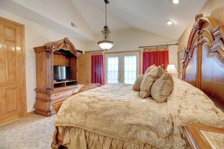 Grand Crowne by Capital Vacations - 188
