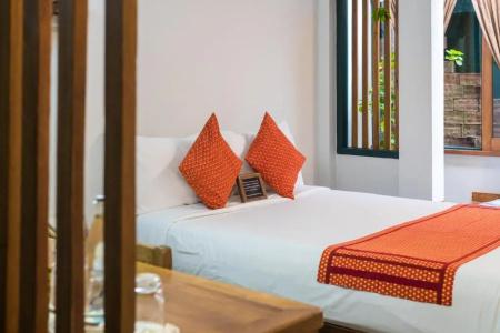Pak Chiang Mai - 24