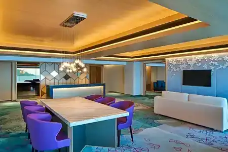 Le Meridien - 260