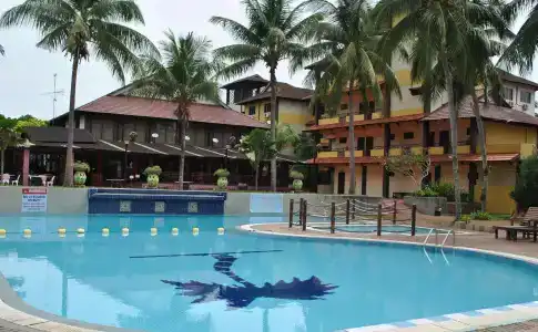 Puteri Bayu Beach - 25