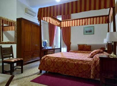 Tourist House - 1
