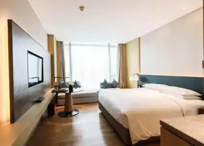 Courtyard by Marriott Shenzhen Bay - 2