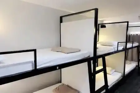 3Howw Hostel Khaosan - 3
