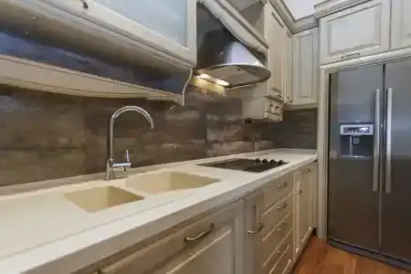 Central Park Residence - 104