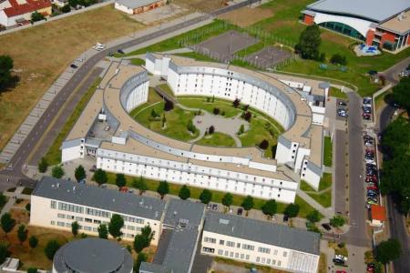 Campus - 12