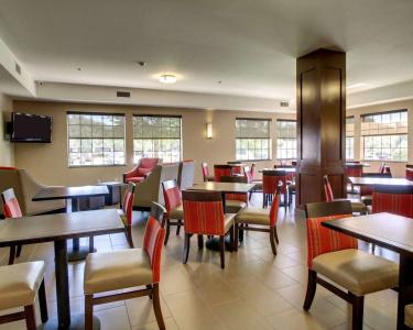 Comfort Suites South - 20