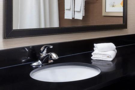 Fairfield Inn & Suites - 17