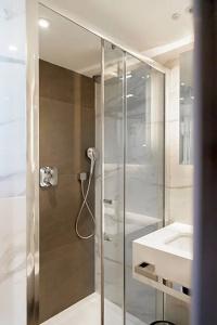 Merit Kensington - 57