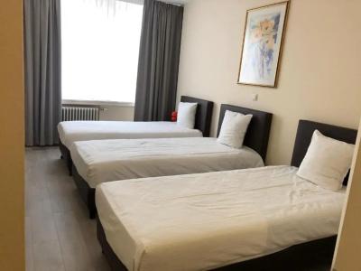 Slina Brussels - 6