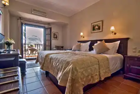 Doupiani House - 70