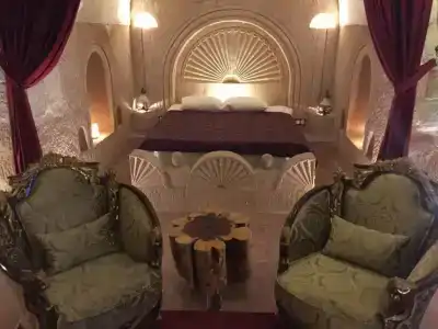 Oread Cave Suites - 173