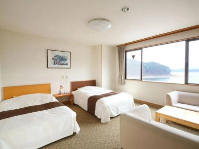 Ashiwada - 4