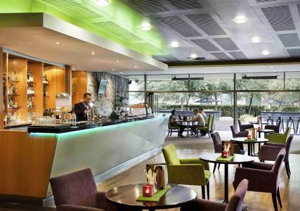 ibis Ellerslie - 24