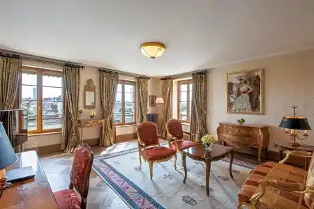 Grand Les Trois Rois - 100