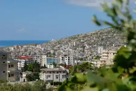 Miracle Saranda - 22
