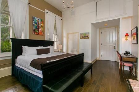 Lafitte & Bar - 34