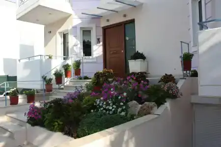 Veggie Garden Athens b&b - 9